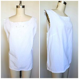 White LINEN Embroidered Blouse Floral Embroidered Blouse Peasant Italian L XL